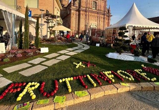 Chiusa la XXIV edizione di “Fruttinfiore” a Lagnasco, edizione da record